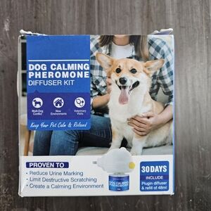Source Unknown Dog Calming Pheromone Diffuser Kit - White & Blue